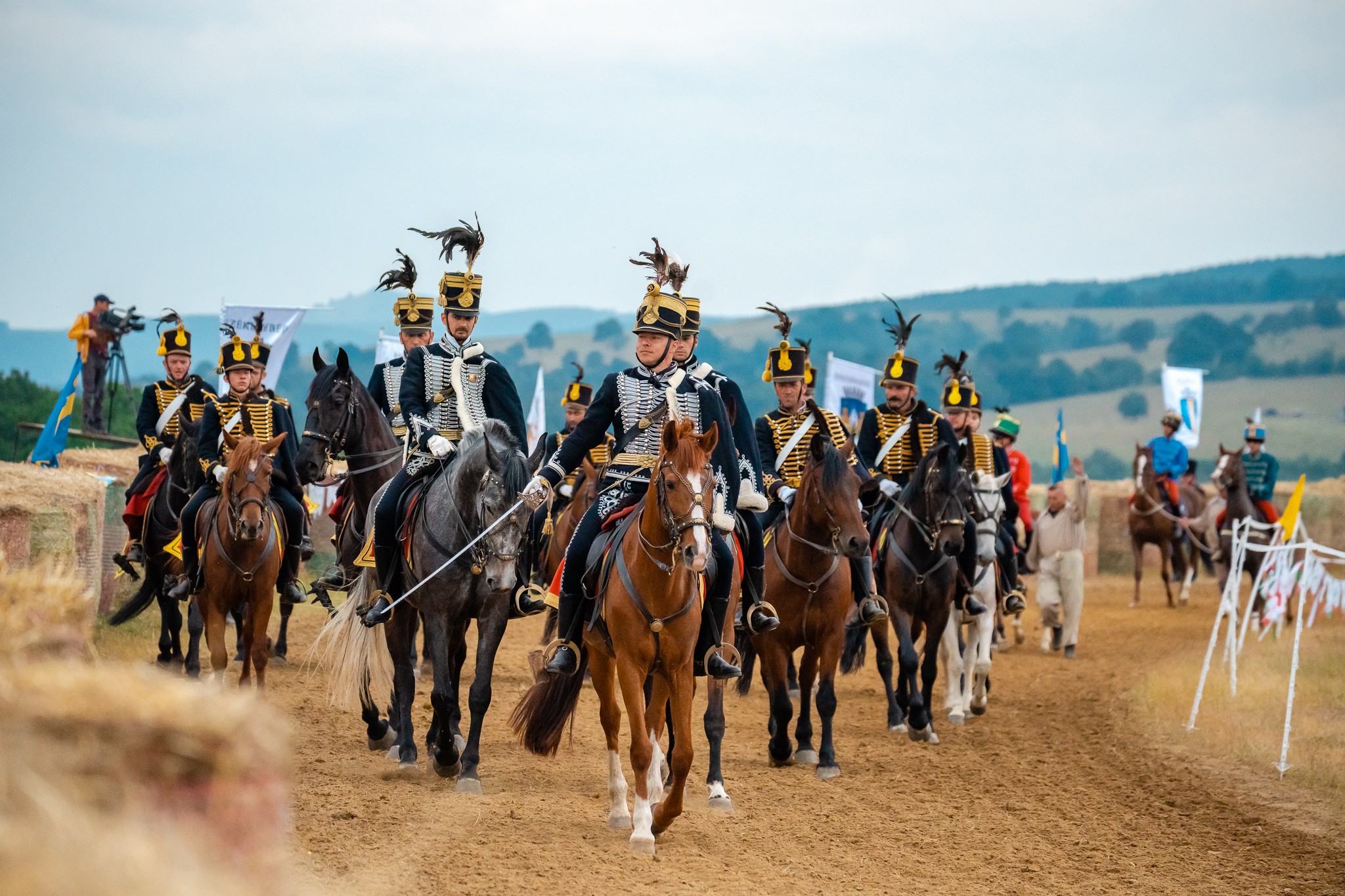 Dealul Pivnițele Mari, din nou în zgomot de copite